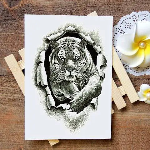 ATTACKING TIGER TEMPORARY TATTOO Tiger-Universe