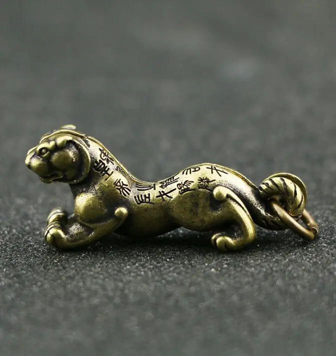 CHINESE TIGER STATUE Tiger-Universe