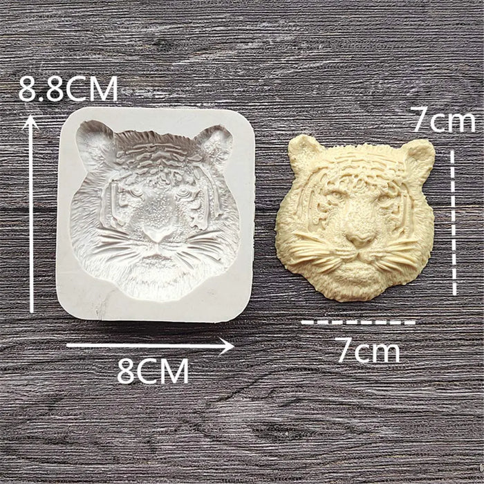 Greedy Tiger Cake Mold Tiger-Universe