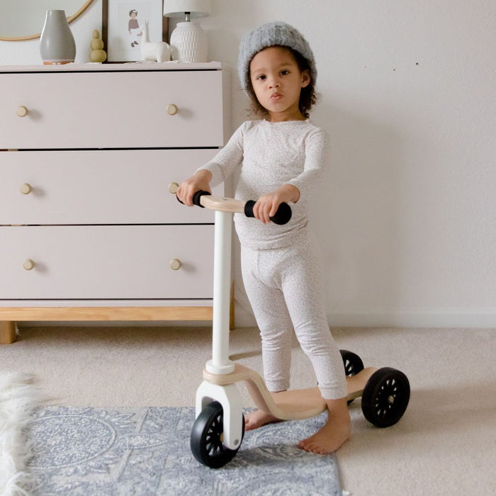 Kinderfeets Kindserscooter Classic Toddler Scooter - Cream
