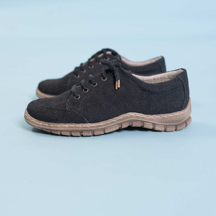 hemp trainers