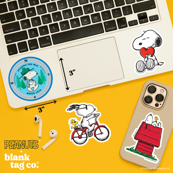 Peanuts® Waterproof Sticker - Leading The Way Beagles Scouts Badge