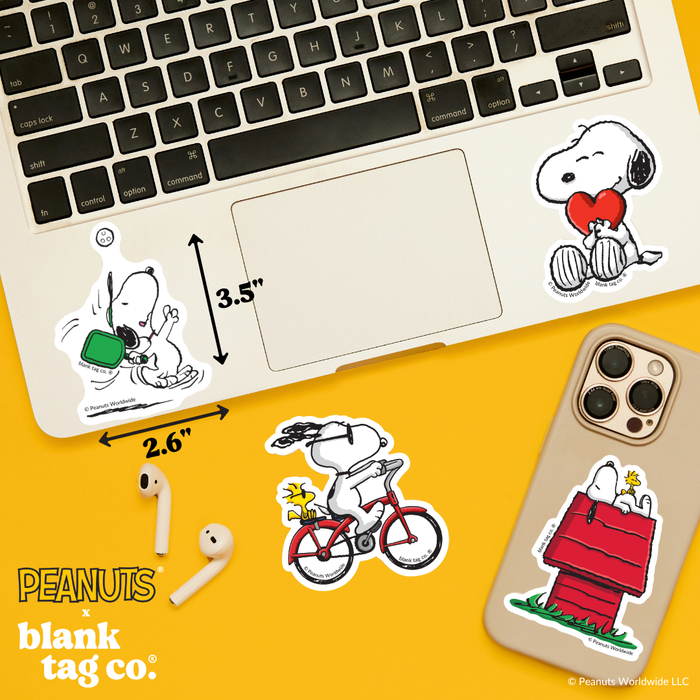 Peanuts® Waterproof Sticker - Snoopy Serving A Pickleball