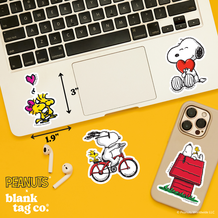 Peanuts® Waterproof Sticker - Woodstock In Love