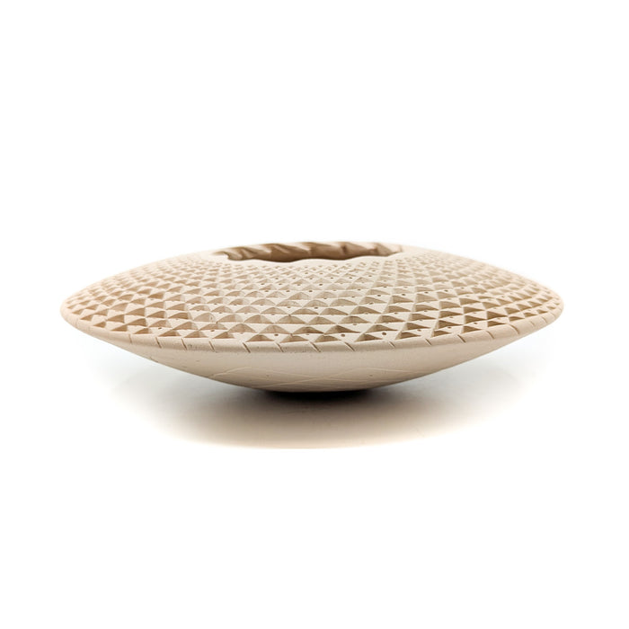 Shallow Monochrome Pot with Geometric Etching