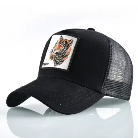 TIGER CAP WITH TRADITIONAL EMBROIDERY Tiger-Universe