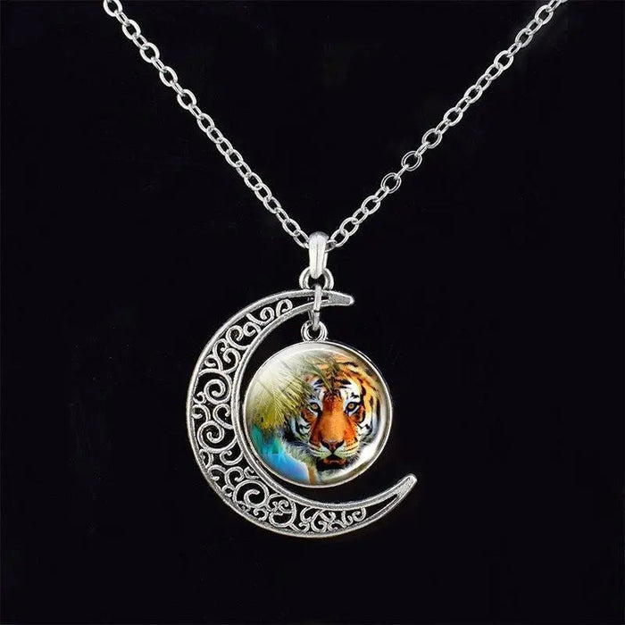 TIGER SPIRIT PENDANT Tiger-Universe