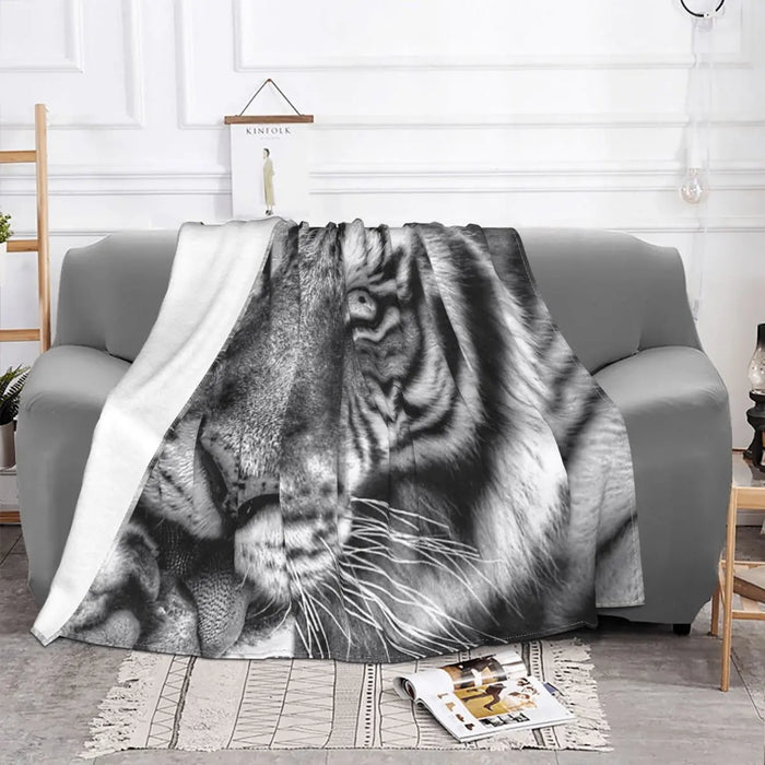 Winter White Tiger Blanket Tiger-Universe